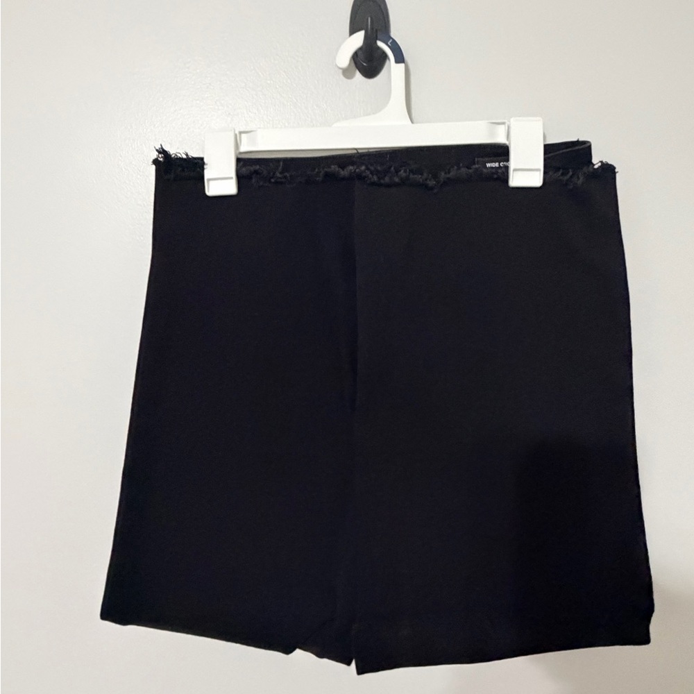 Judy Blue Black Wide Crop Jeans